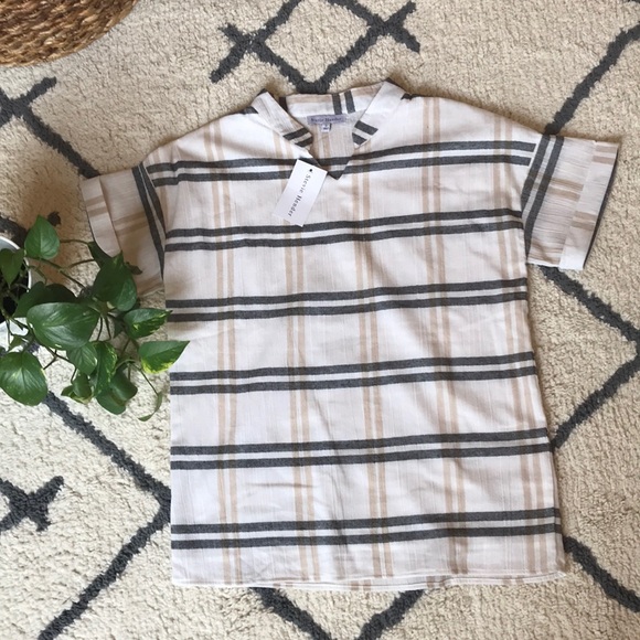 NEW Plaid top! **final price** - Picture 3 of 4